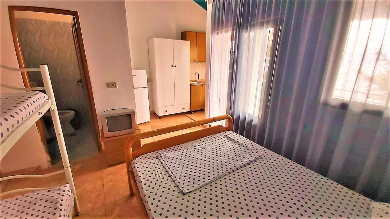 Ramo'S Cozy Beachside Haven With Panoramic Views - 1St Vlorë Exterior foto
